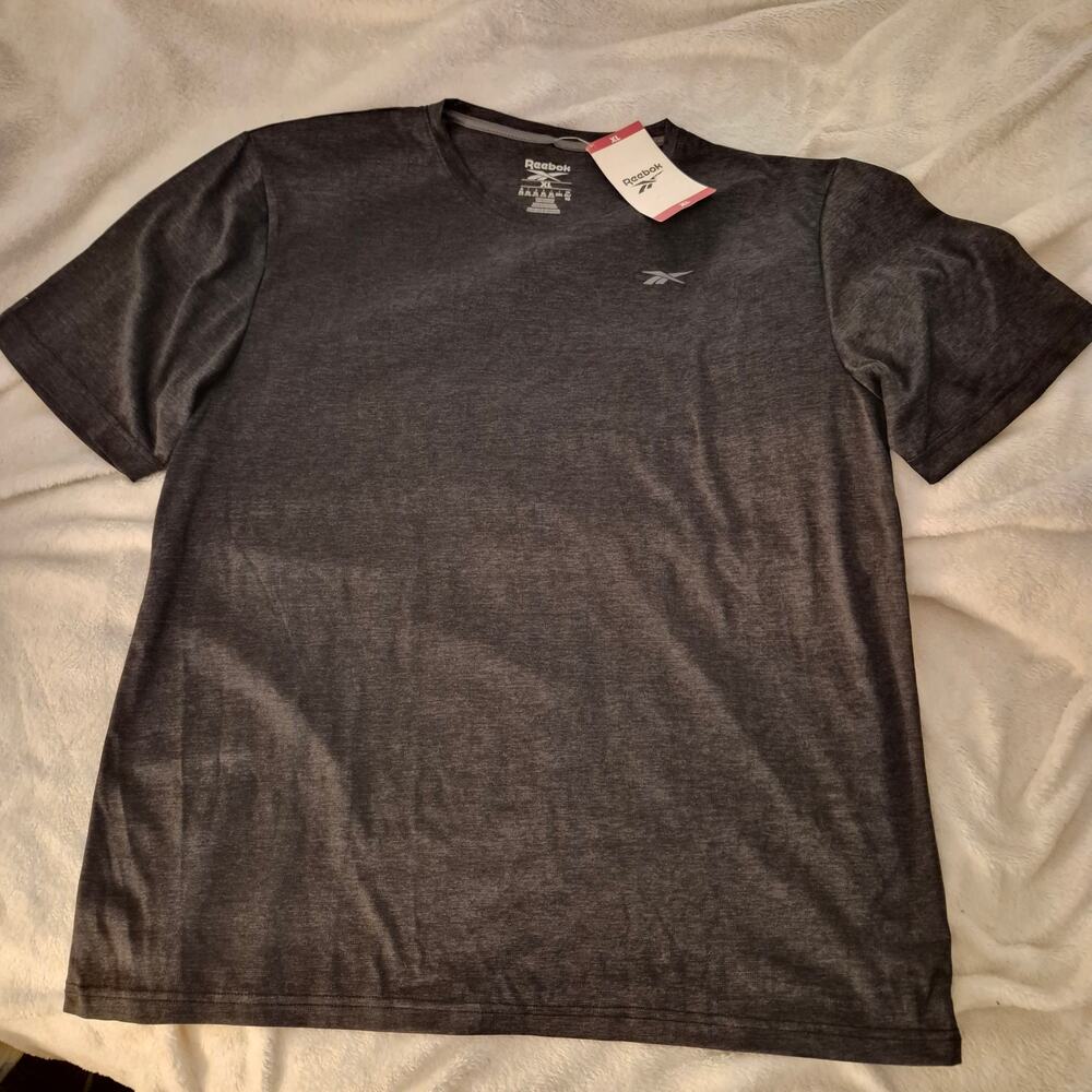 Reebok Men's XL Performance T-Shirt NWT Charcoal Black Short Sleeve Workout